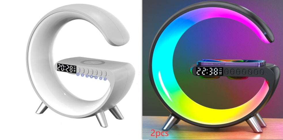 Nuova Lampada Intelligente a LED a forma di G con Altoparlante Bluetooth, Caricatore Wireless, Lampada d'Atmosfera, Controllo tramite App per Camera da Letto e Arredamento Casa