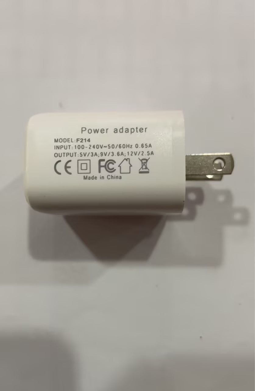 Nuova Lampada Intelligente a LED a forma di G con Altoparlante Bluetooth, Caricatore Wireless, Lampada d'Atmosfera, Controllo tramite App per Camera da Letto e Arredamento Casa