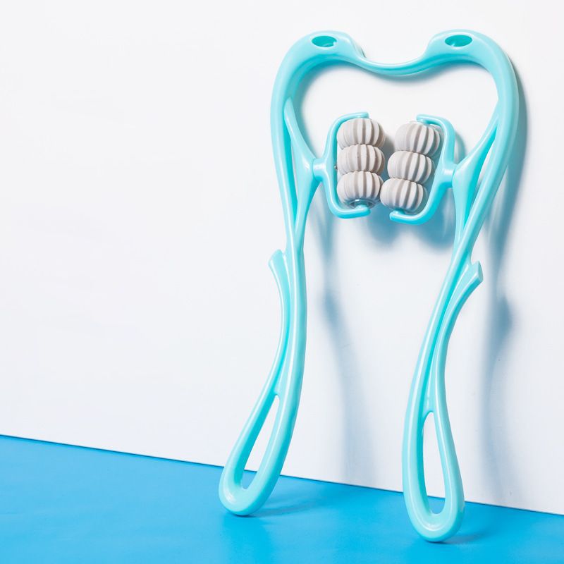 Massaggiatore manuale multifunzione per il collo a sei ruote con rulli massaggianti e per alleviare la tensione